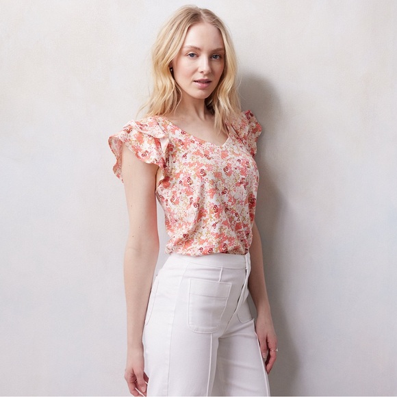 LC Lauren Conrad Tops - LC Lauren Conrad Women's Flutter Sleeve V-Neck Tee